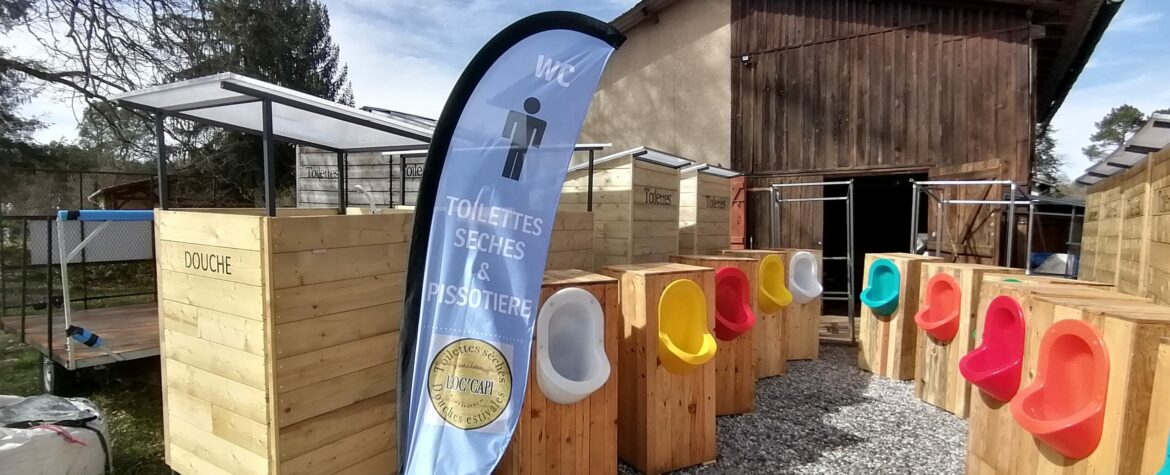 Toilettes sèches publiques : Devis sur Techni-Contact - Toilettes sèches  sans eau